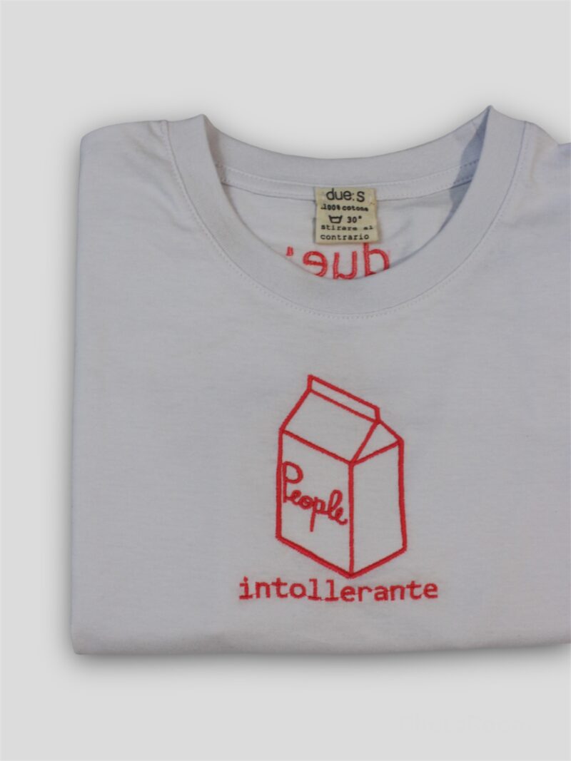 INTOLLERANTE