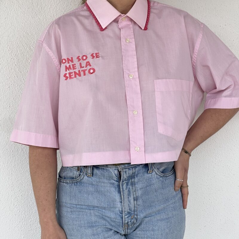 CAMICIA VINTAGE con ricamo NON SO SE ME LA SENTO