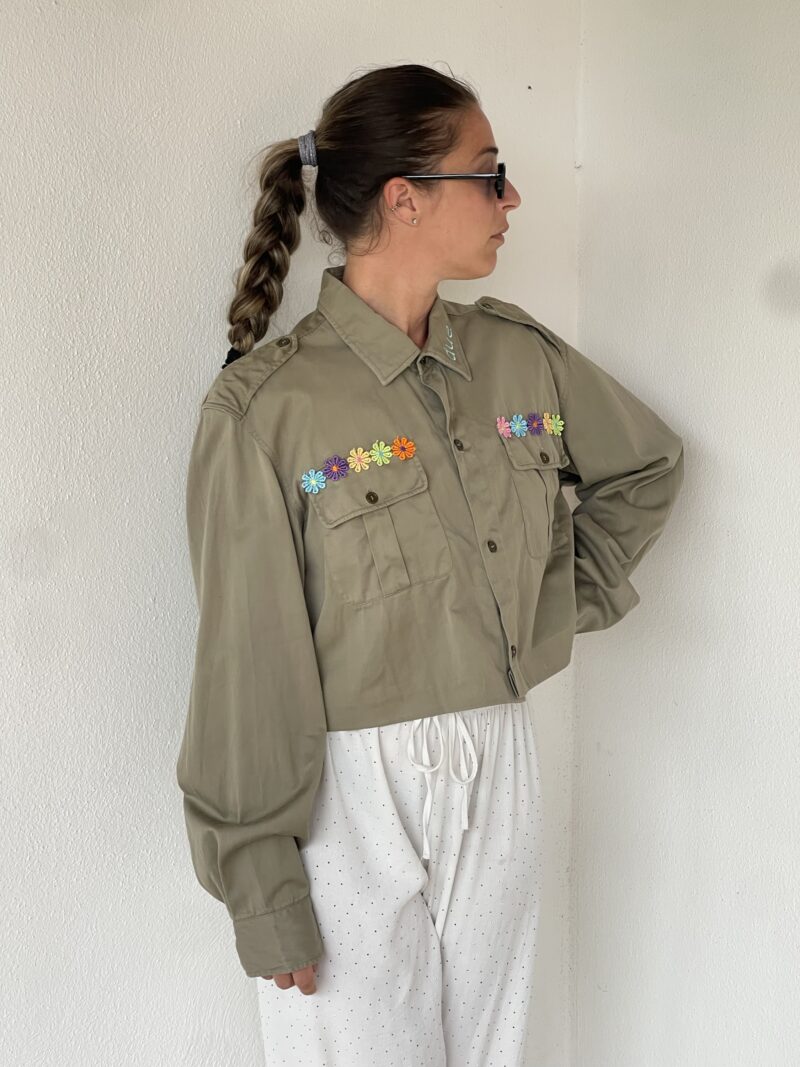 CAMICIA vintage ricamo INTANTO TI CALMI