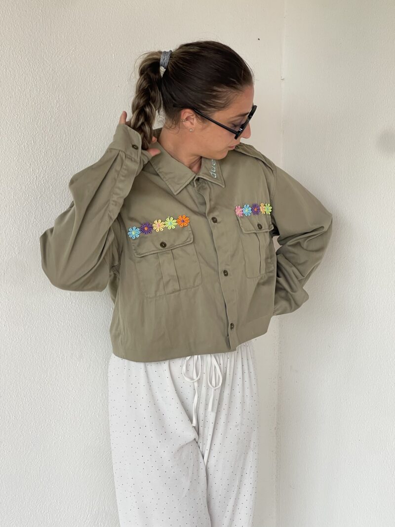 CAMICIA vintage ricamo INTANTO TI CALMI