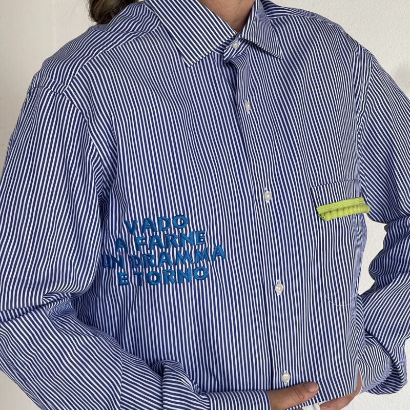 CAMICIA VINTAGE con ricamo VADO A FARNE UN DRAMMA E TORNO